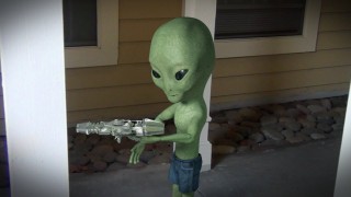 Alien With a Gun